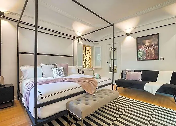 Hotel Utopic Campos Elíseos By Uliv
